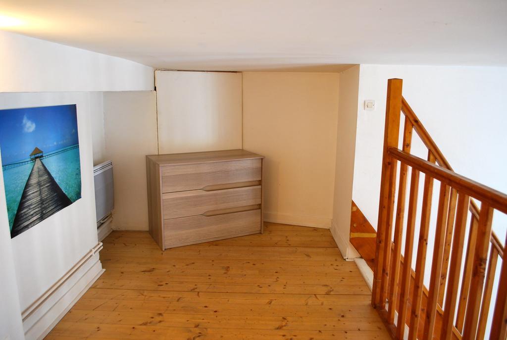 L'Appartement Du Parc Lione Esterno foto