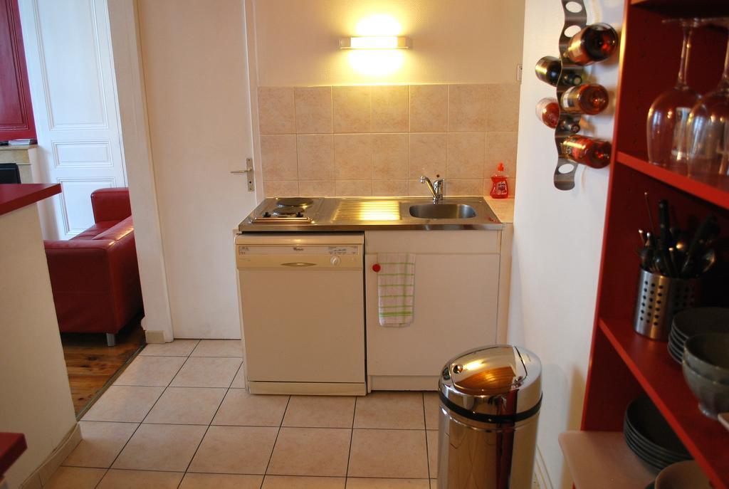 L'Appartement Du Parc Lione Esterno foto