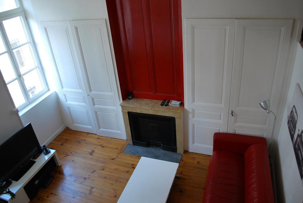 L'Appartement Du Parc Lione Esterno foto